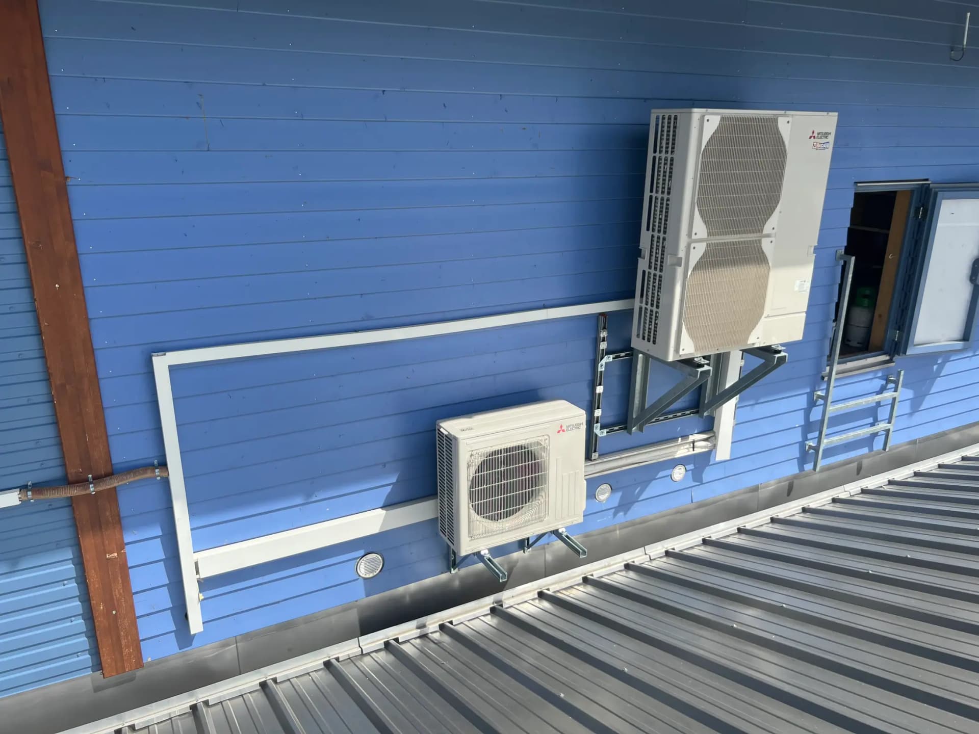 Technikraum-Kühlung – Gewerbebetrieb Nesslau – Bild 3
